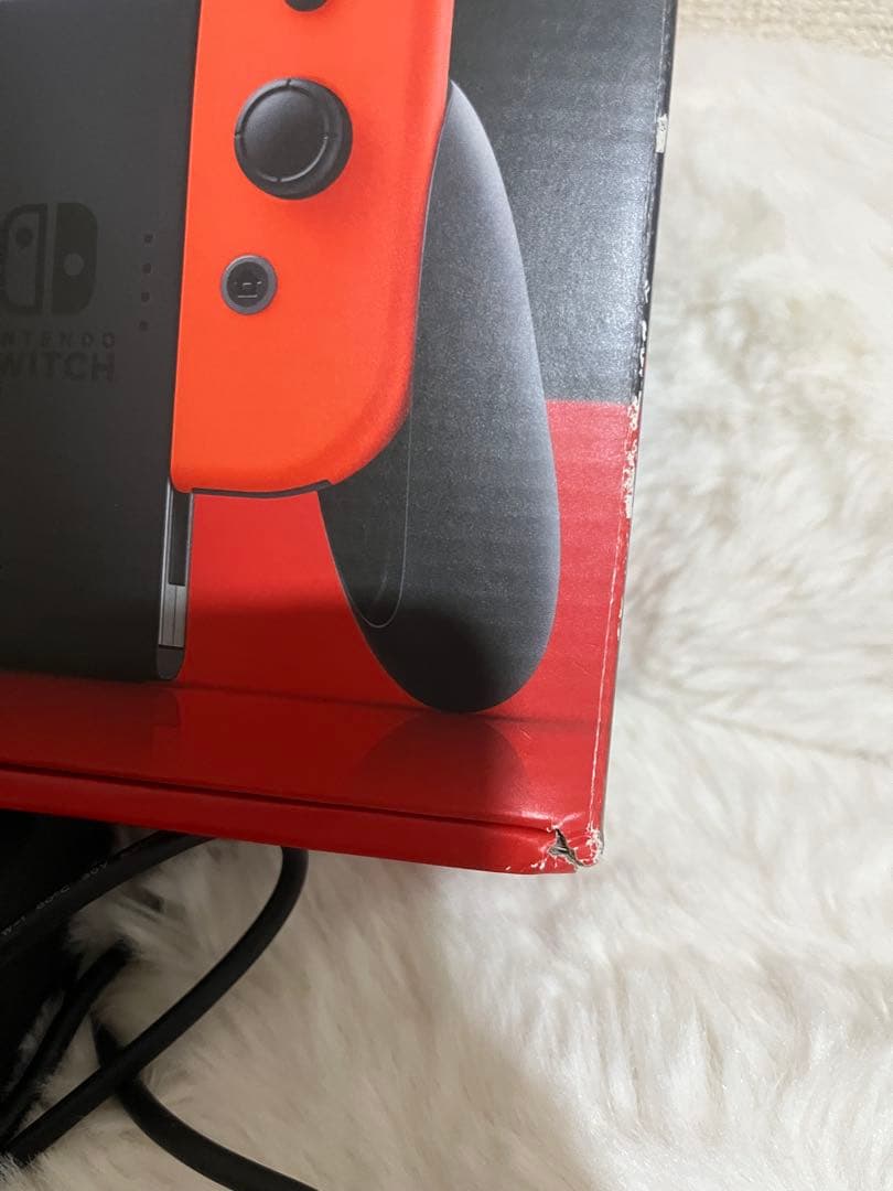 J*e様 Nintendo Switch 本体 青/赤 Joy-Con