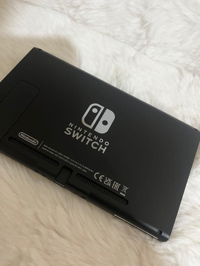 J*e様 Nintendo Switch 本体 青/赤 Joy-Con