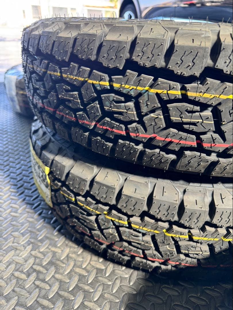 TOYO OPENCOUNTRY A/T III 195/80 R15 新品4本