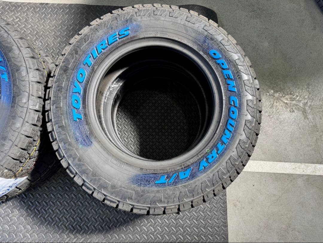 TOYO OPENCOUNTRY A/T III 195/80 R15 新品4本