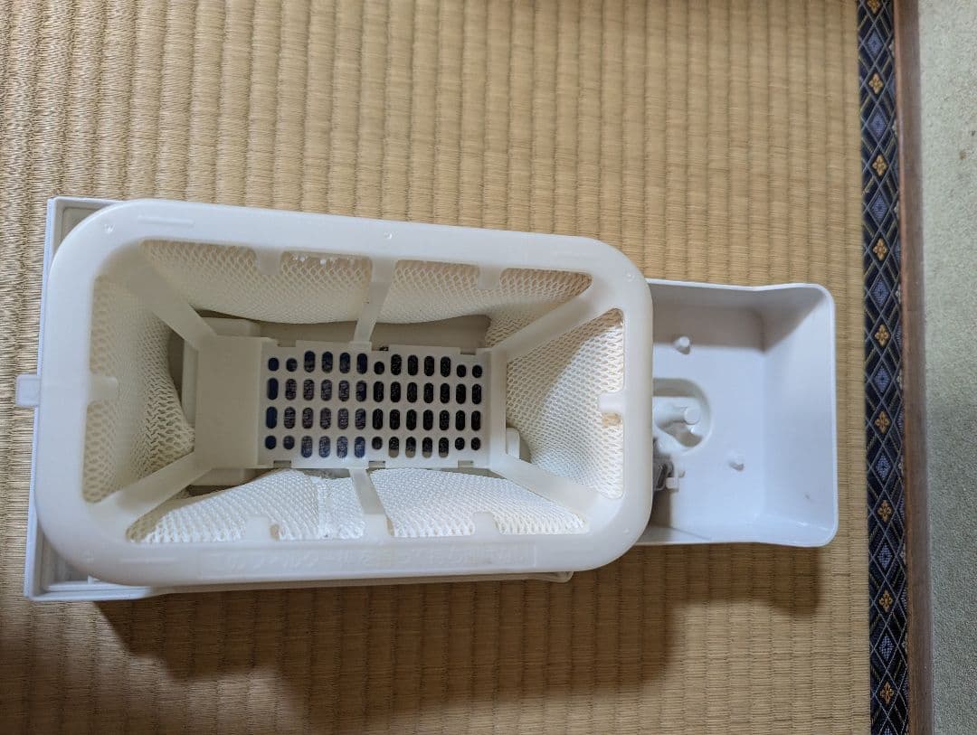 Panasonic ナノイー搭載気化式加湿器 FE-KXU07