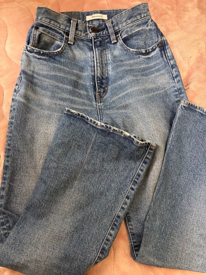 MOUSSY MVS FLARE 24インチ