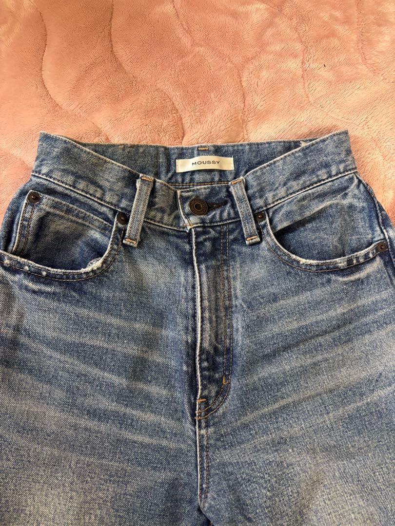 MOUSSY MVS FLARE 24インチ
