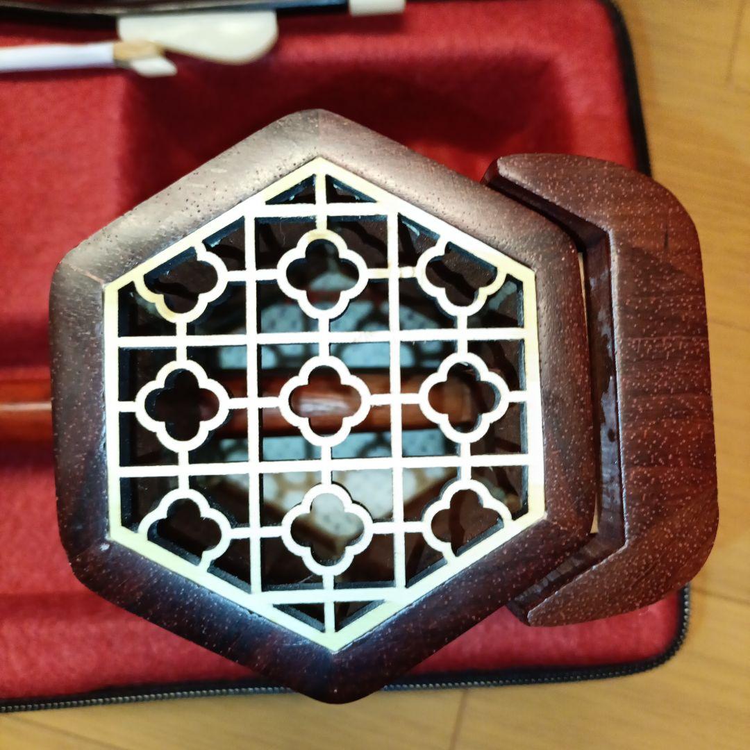紅木精品　中国楽器　二胡　胡弓　ケースセット 弦楽器