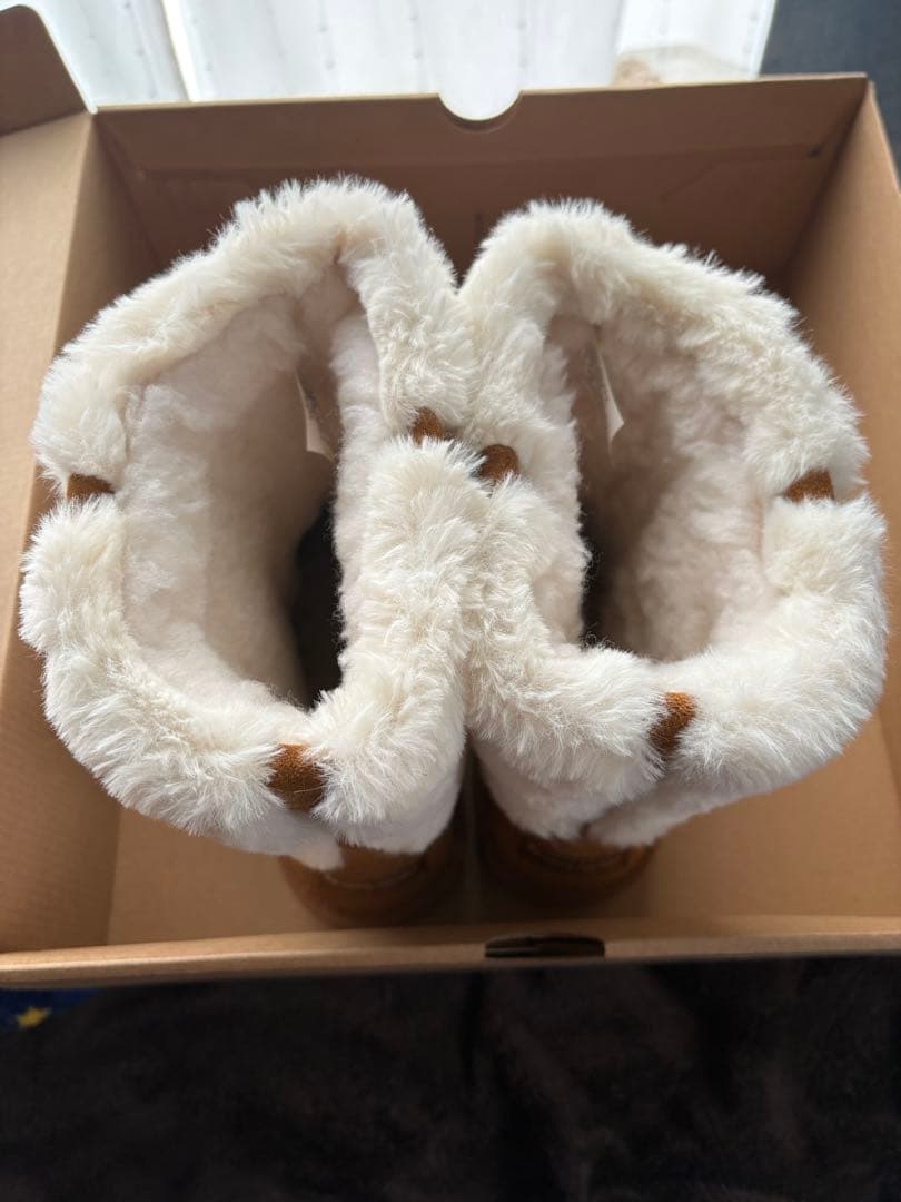 ★新品★ クーラブラ アグ KOOLABURRA by UGG ムートンブーツ