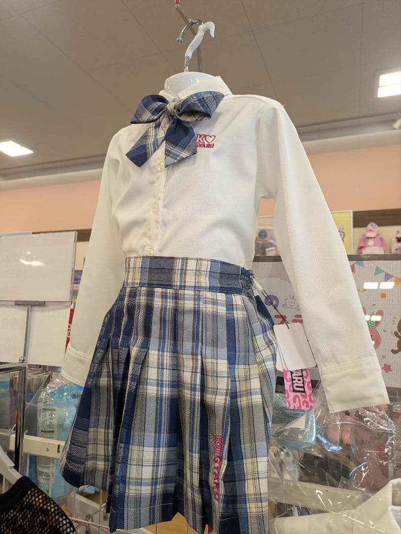 【未使用】コギャル バースデー KOGYARU 制服 140 レッグウォーマー