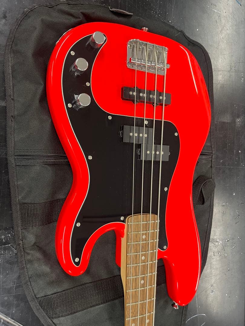 【超美品】Squier by Fender レッド