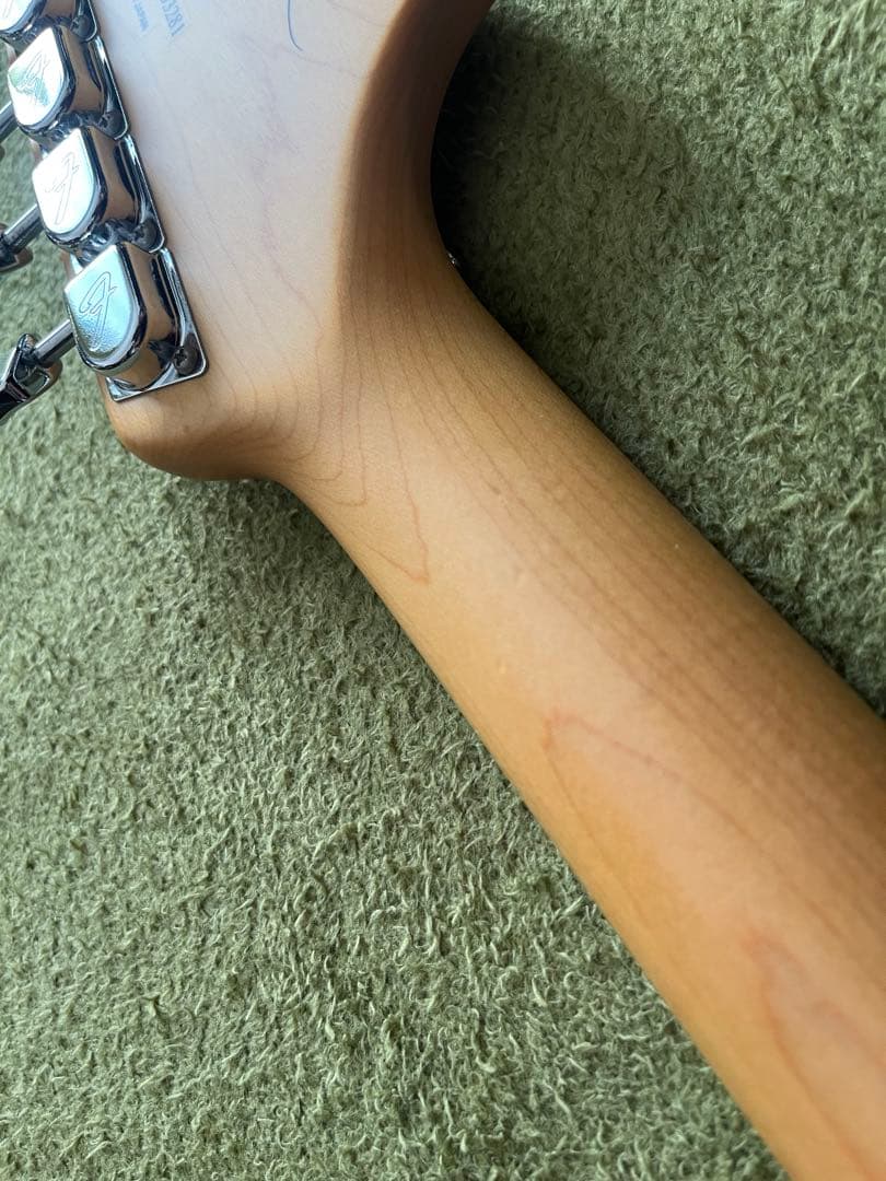Fender フェンダー ストラトキャスター春畑道哉モデル