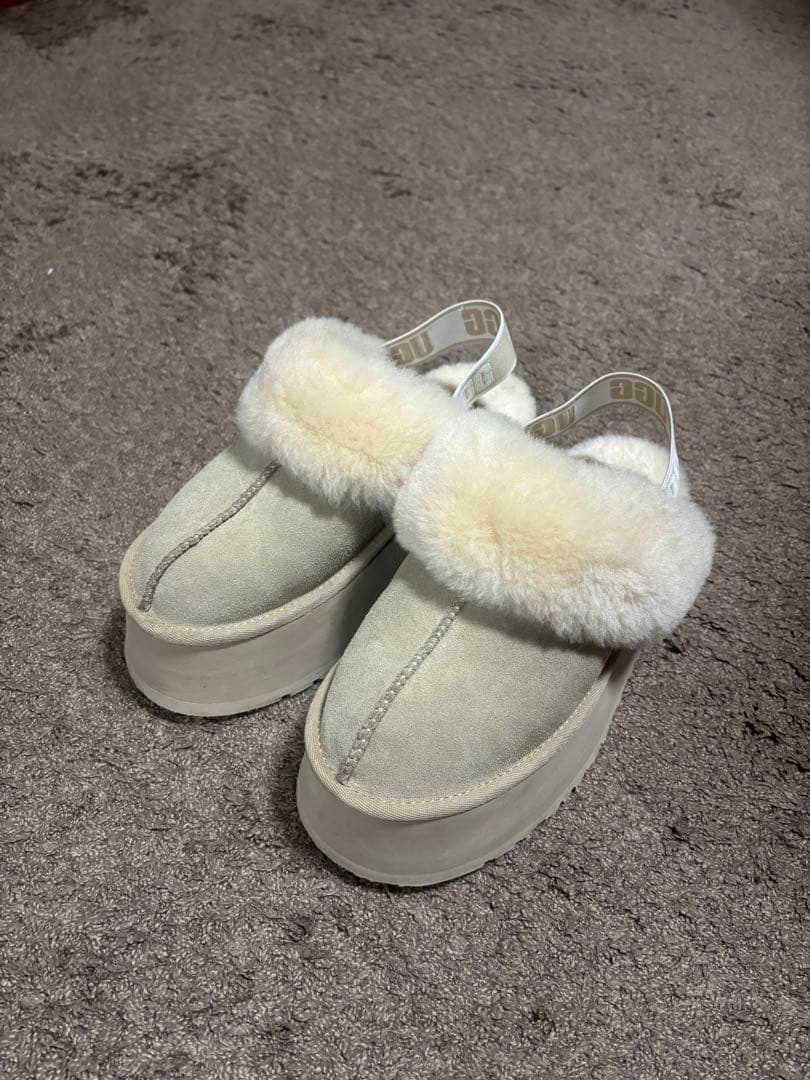 UGG ファンケット Mustard Seed 完売品
