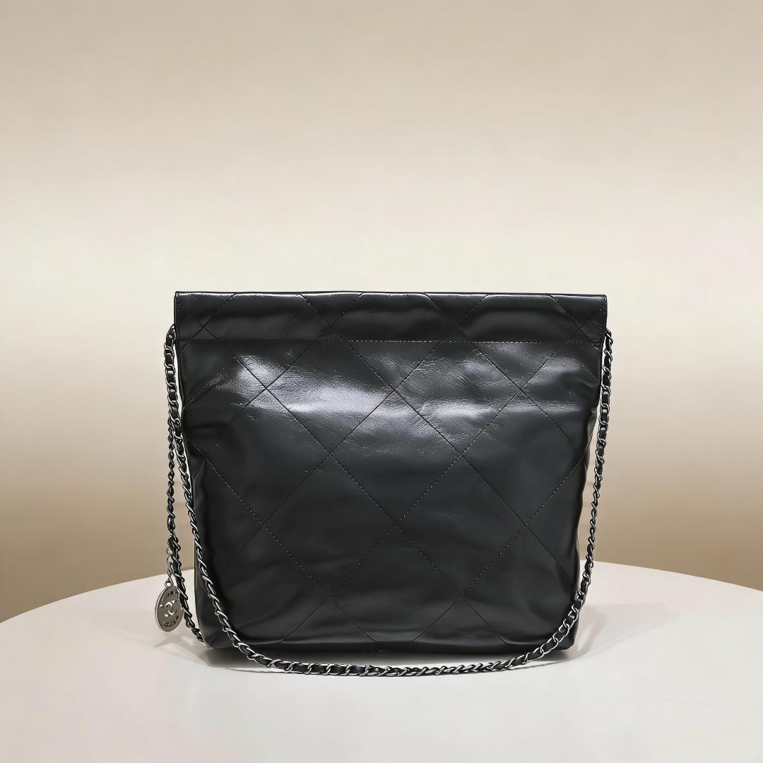 トートバッグ ブラック ダイヤキルティング チェーン