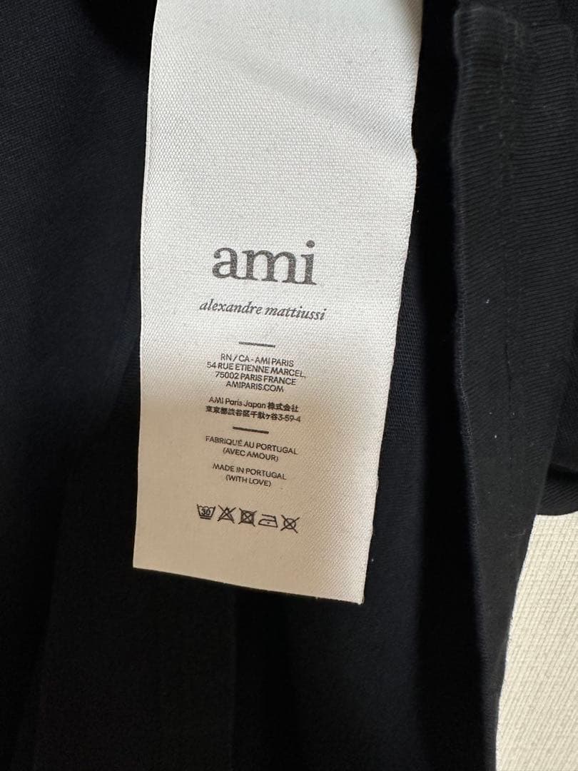 Ami Paris ハート刺繍 Tシャツ