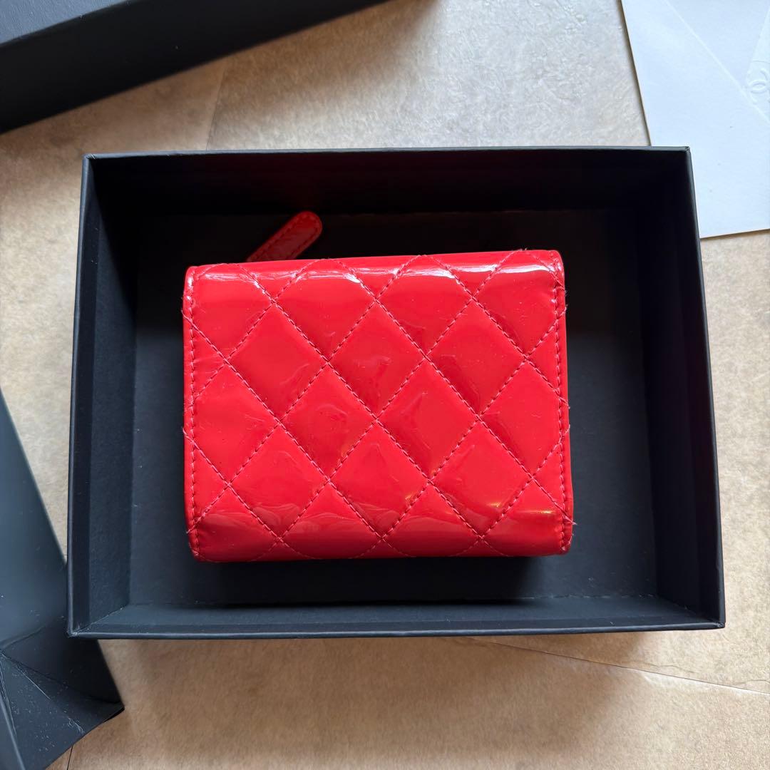 m♡様用 CHANEL★シャネル★パテント★三つ折り財布★コーラルピンク