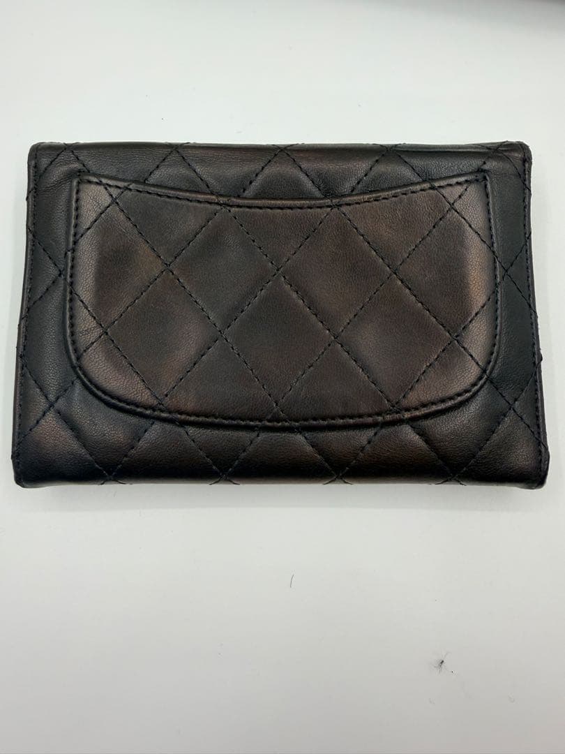 CHANEL シャネル マトラッセ ココマーク 2つ折財布 レザー ブラック 黒