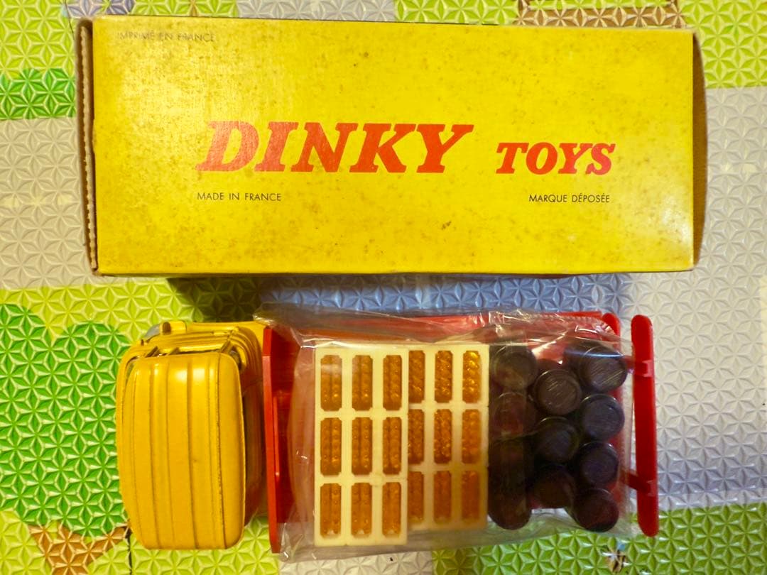 DINKY TOYS FRANCE - 588 - mint レア