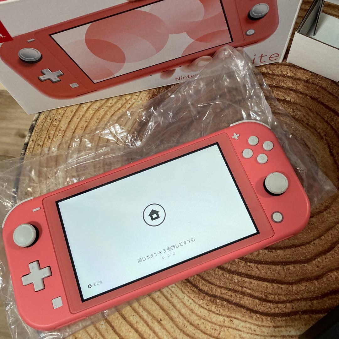 Nintendo Switch Lite ピンク本体