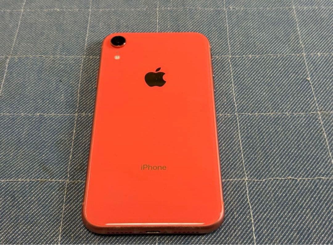 【ジャンク品】 iPhoneXR コーラル 64GB