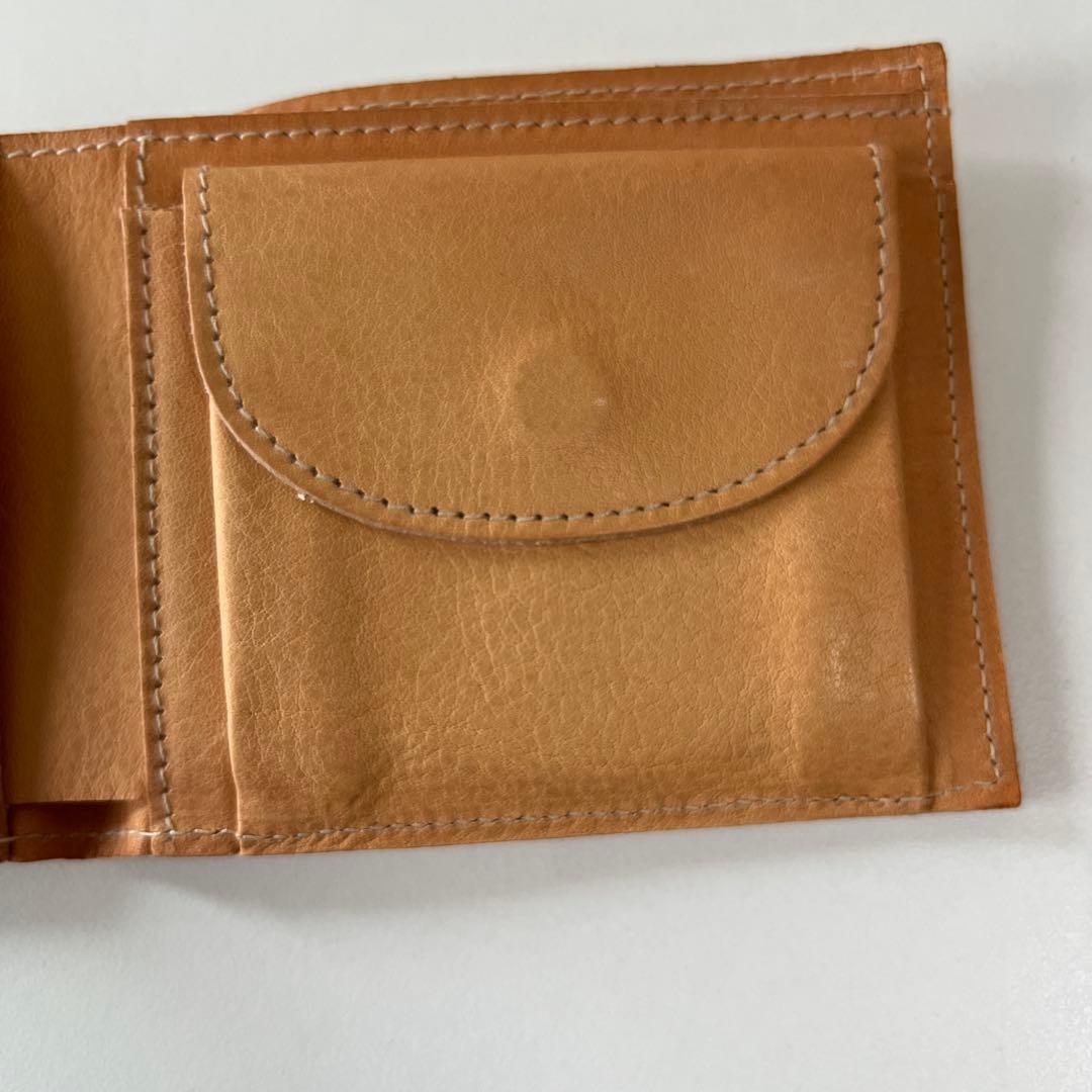 新品　イルビゾンテ　二つ折り財布　レザー　牛革　小銭入れ有り　レッドxヌメ未使用