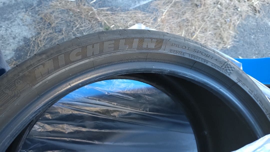 【りょー様】 FL5専用MICHELINPILOTSPORT4 19インチタイヤ