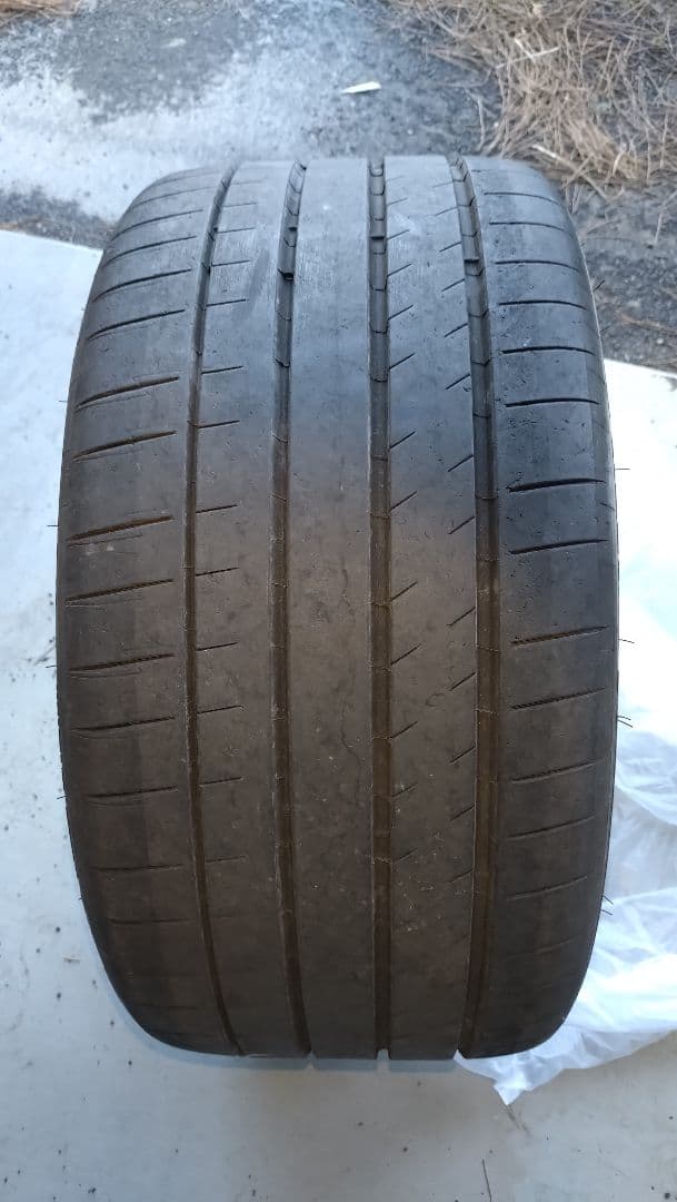 【りょー様】 FL5専用MICHELINPILOTSPORT4 19インチタイヤ