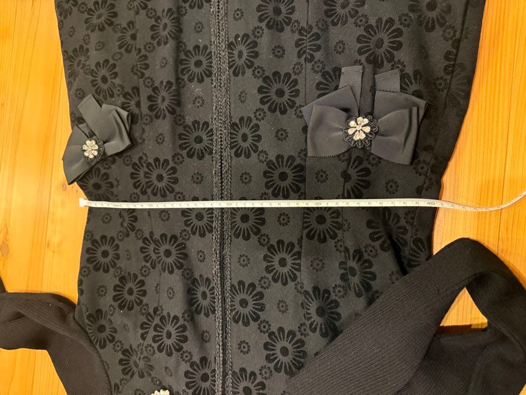 『rose fanさん専用』黒の花柄刺繍ワンピース「SALE」