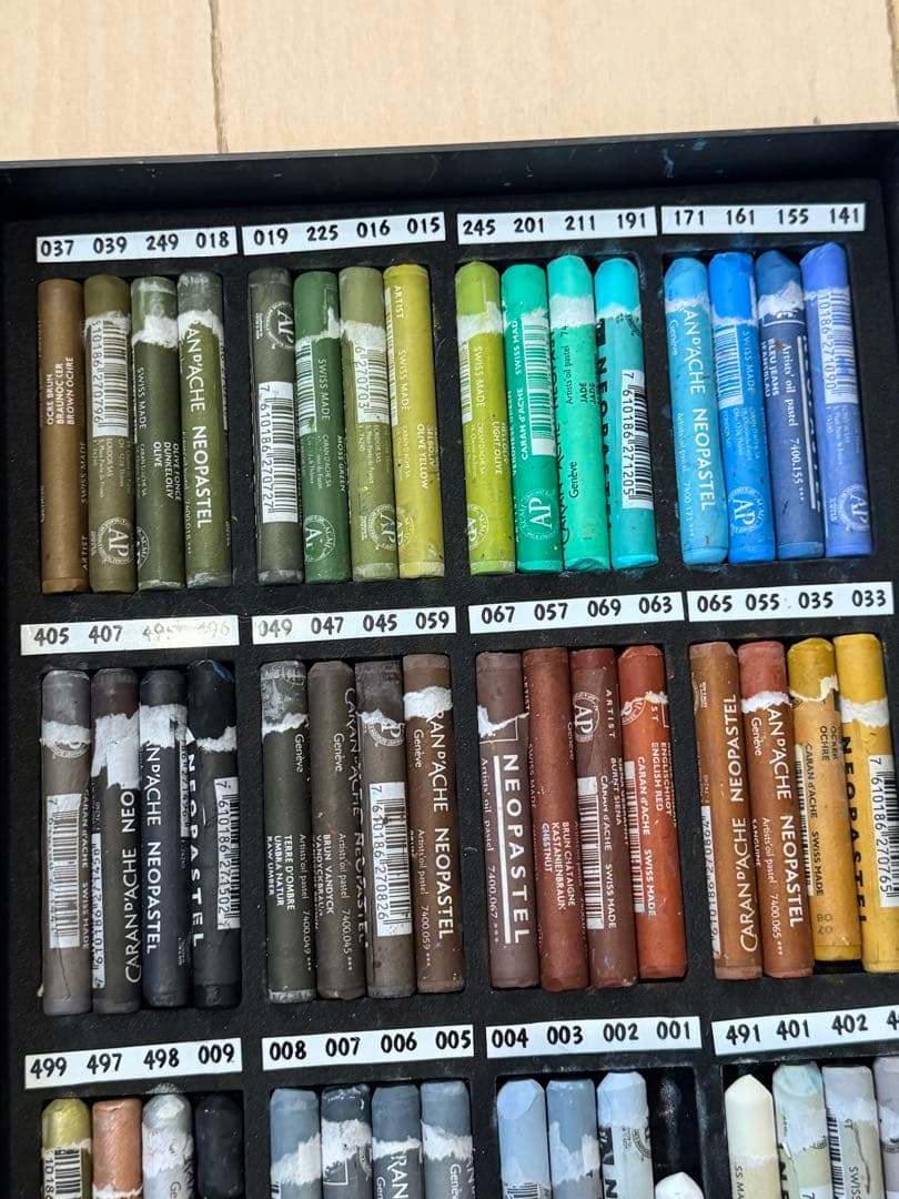 【最終値下げ】CARAN D'ACHE NEOPASTEL 96色セット