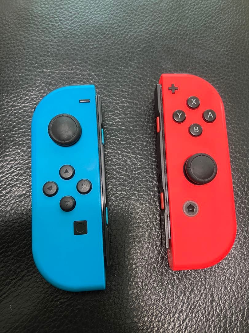 Nintendo Switch 本体　ネオンレッド　ネオンブルー