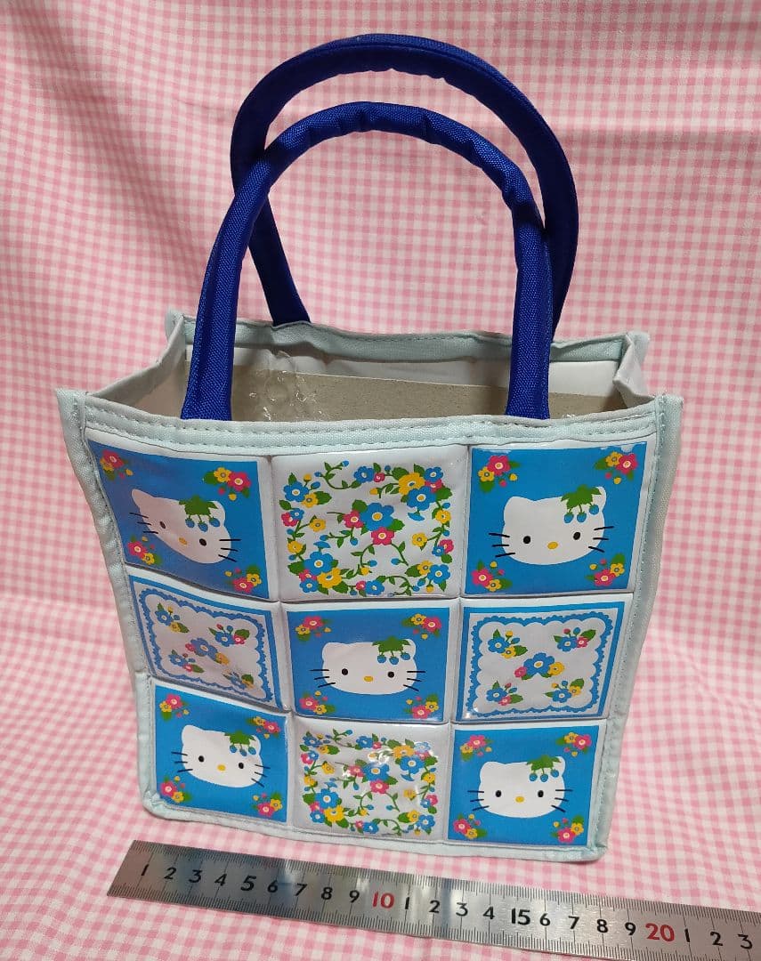 公*o様 ハローキティ・マイメロディぬいぐるみ キルト風バック サンリオ