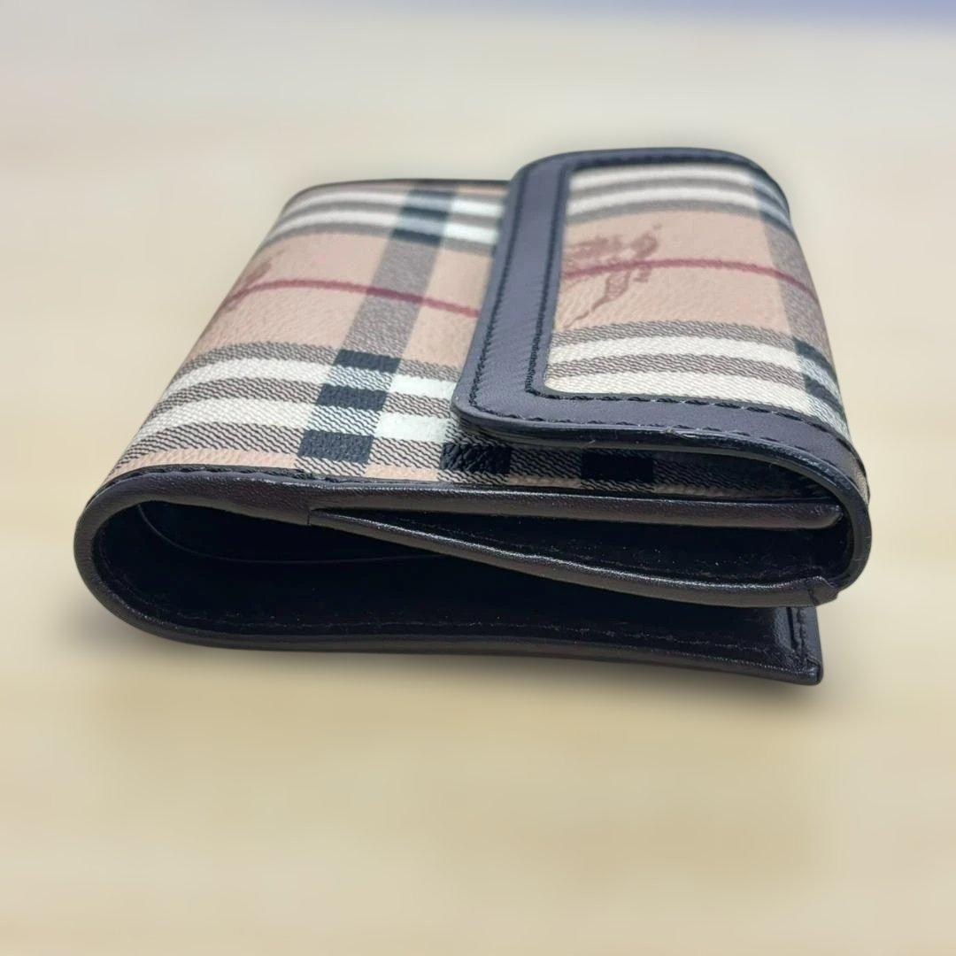 Burberry　バーバリー　ノバチェック　二つ折り財布　ブラウン　ベージュ