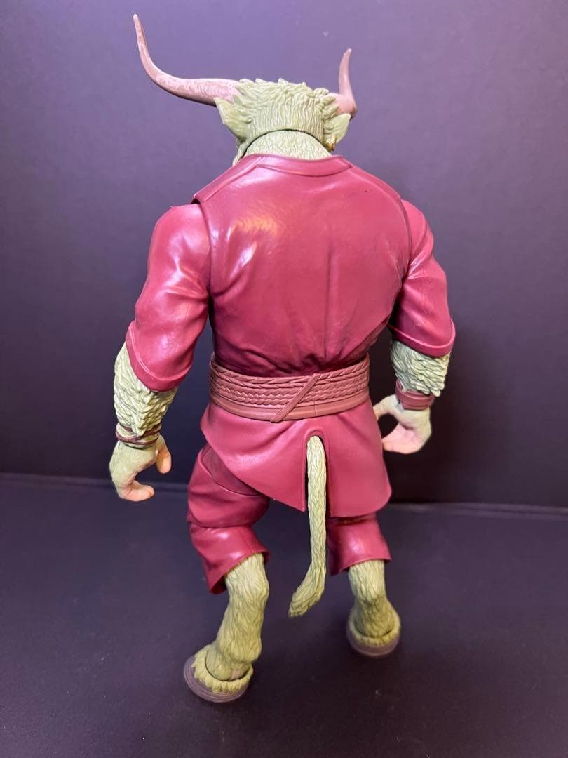 リントラ ビルド フィギュア マーベル レジェンド