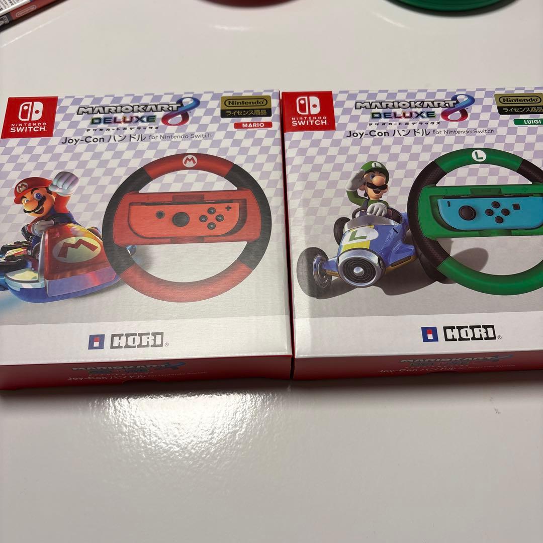 美品　マリオカート8 デラックス + Joy-Con ハンドル2個セット