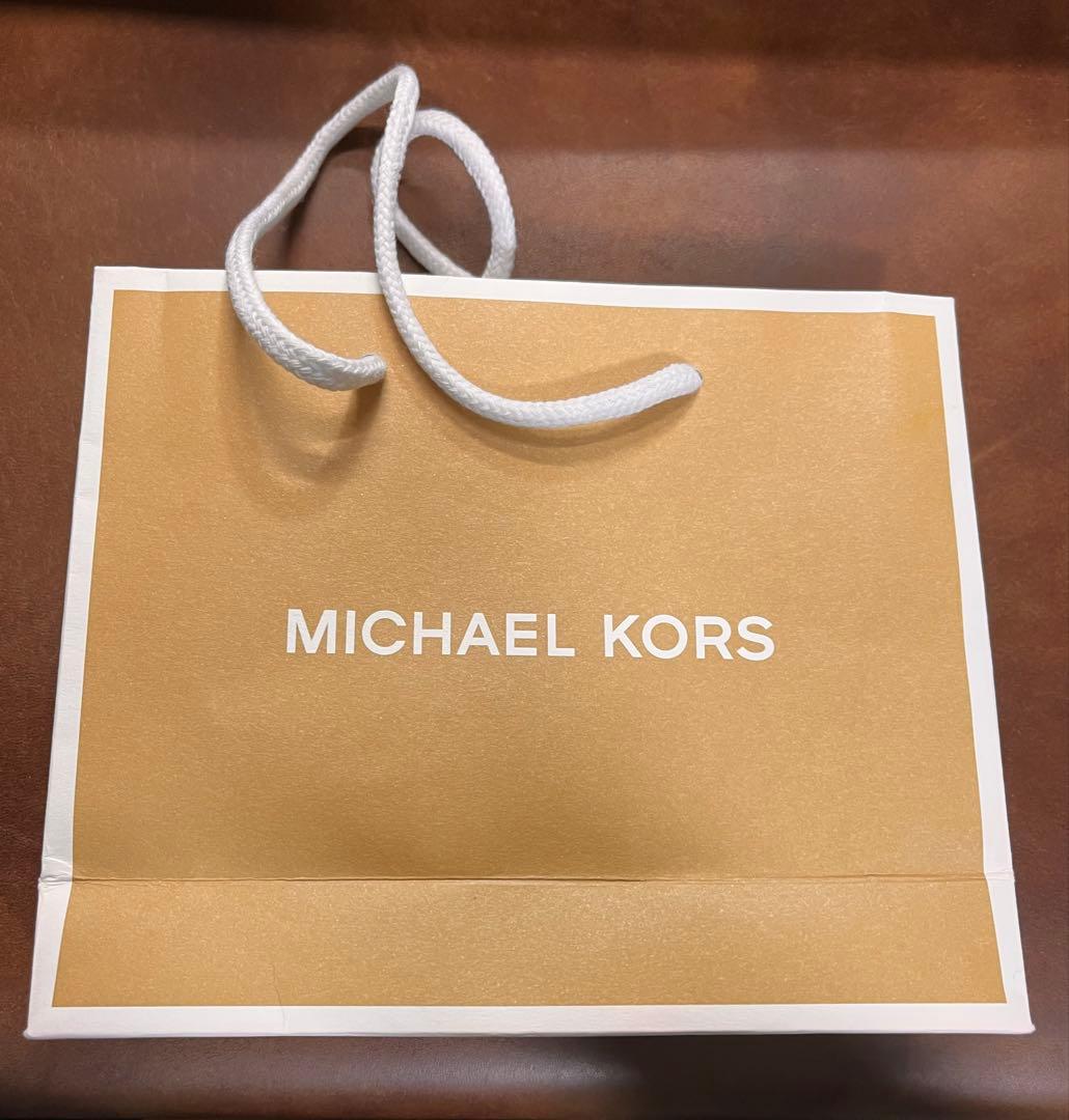 Michael Kors 三つ折り財布 ピンク