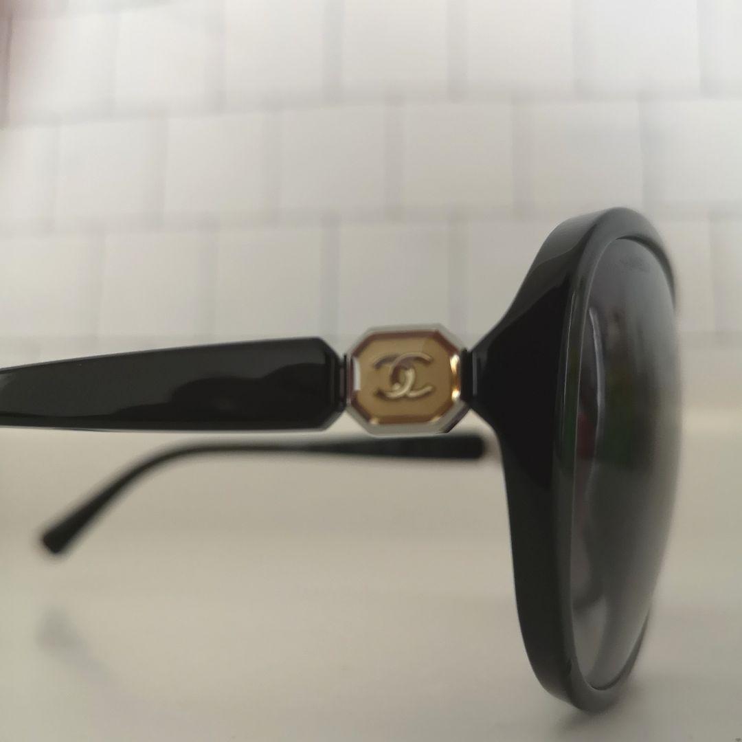 CHANEL ロゴ付き サングラス
