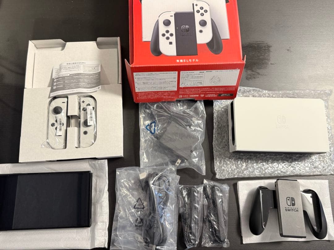 Nintendo Switch OLEDモデル ホワイト