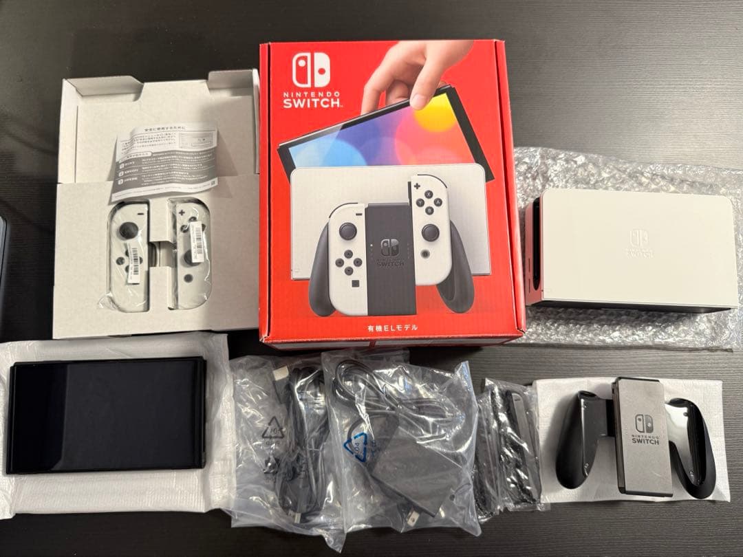 Nintendo Switch OLEDモデル ホワイト