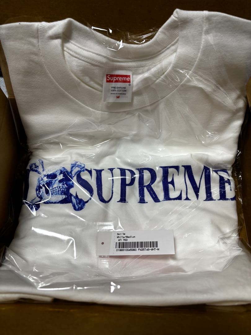 トップス supreme Skul Tee