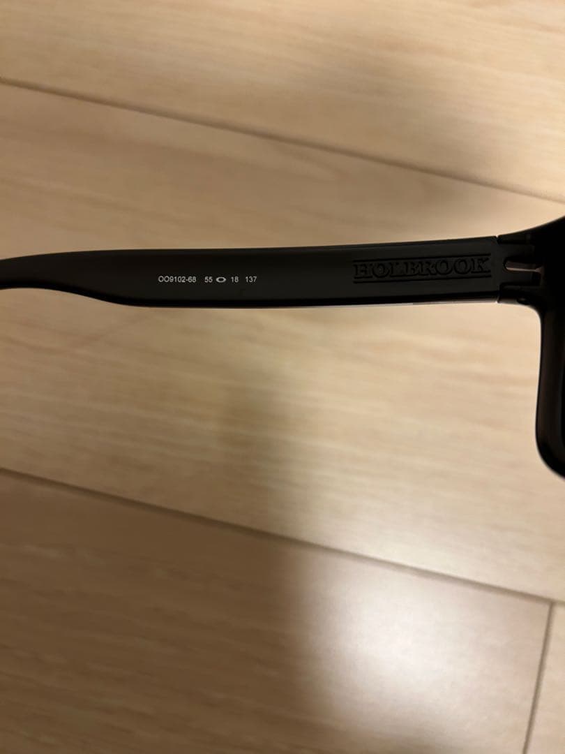 Oakley Holbrook サングラス OO9102-68 偏光レンズ