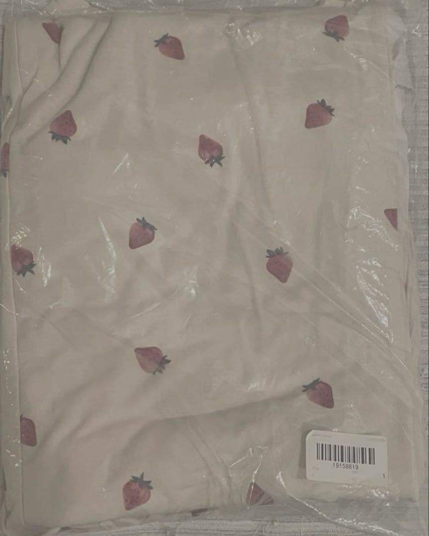 【ジェラートピケ】半袖いちご柄ピンクパジャマ 上下セットTシャツロングパンツ