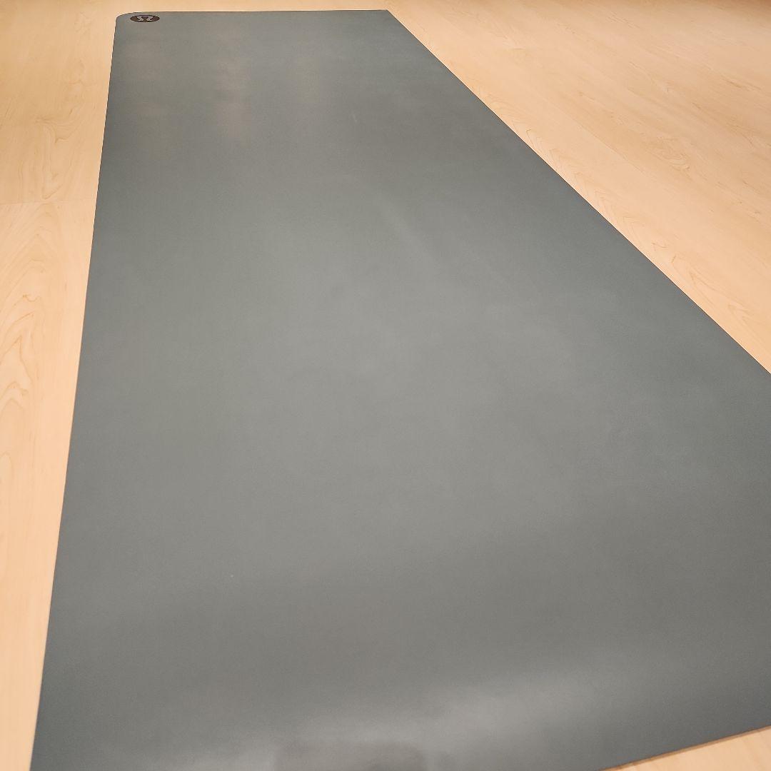 【最終価格】Lululemon ヨガマット ５ミリ