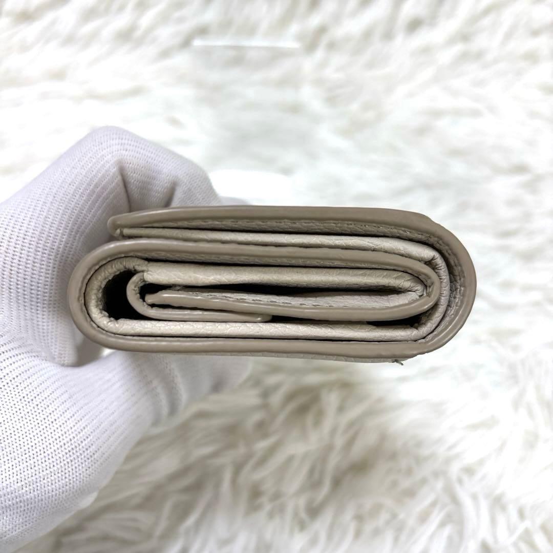 人気✨HIROFU ペッツォ　折財布　コンパクト　定価57200円
