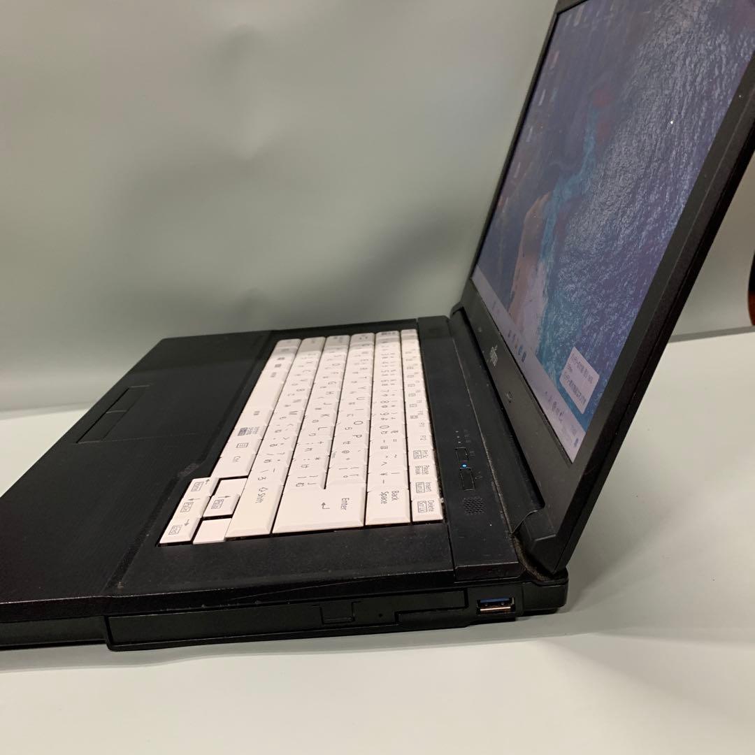 ノートパソコン美品 富士通　DVD Windows11