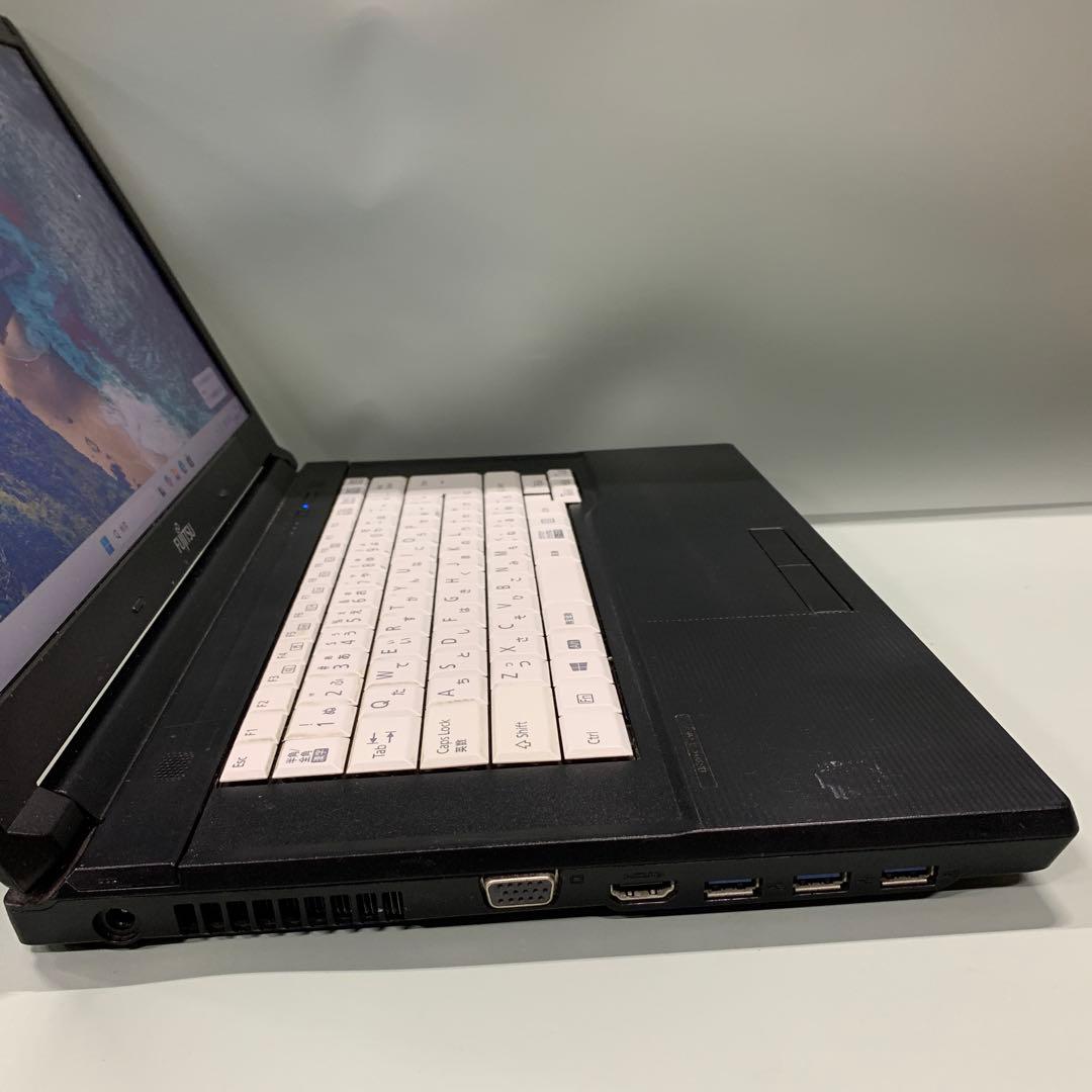 ノートパソコン美品 富士通　DVD Windows11