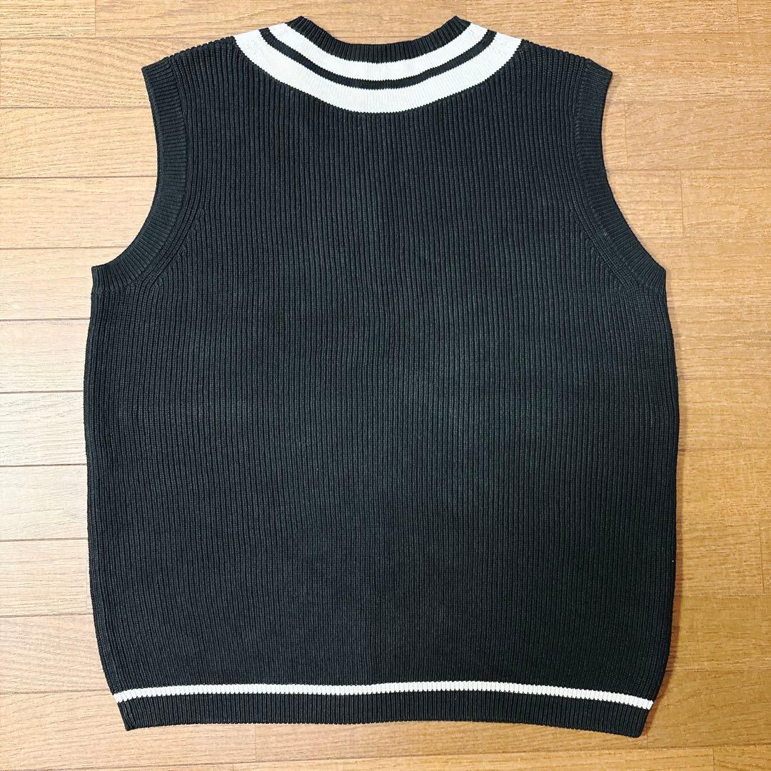 【美品】 フレッドペリー ストライプ トリム Vネック タンク ベスト 黒