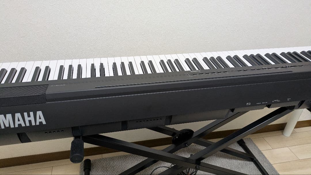 【yukku1351さま専用】YAMAHAヤマハ P-125 ピアノ（付属品込）