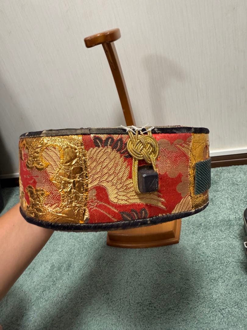 現状品　ジャンク　三線 本皮使用 ケース付き　破れあり 沖縄　修理・部品取りに
