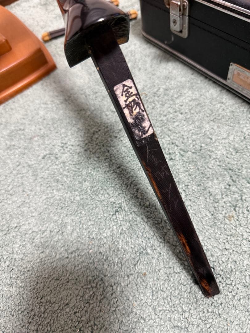 現状品　ジャンク　三線 本皮使用 ケース付き　破れあり 沖縄　修理・部品取りに
