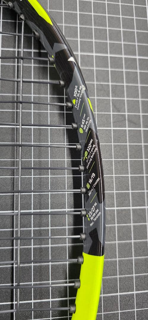 Babolat Pure Aero 硬式テニスラケット G2