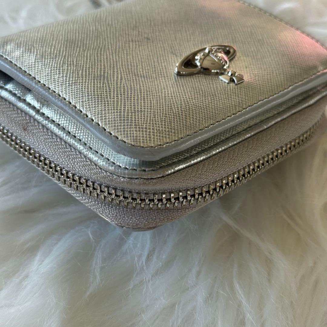 Vivienne Westwood 二つ折り財布シルバー