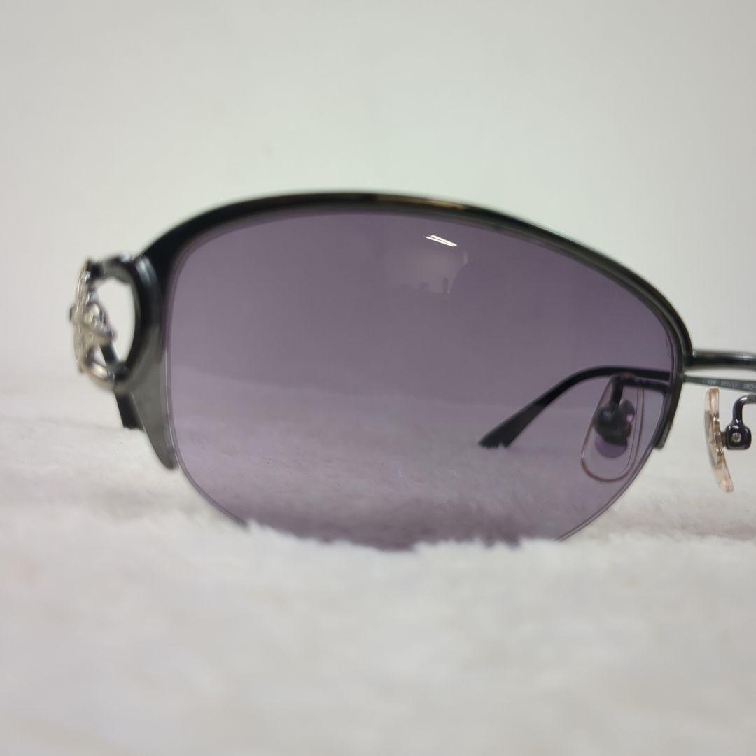 【美品】Salvatore Ferragamo　花　フラワー　シルバー　ビジュー