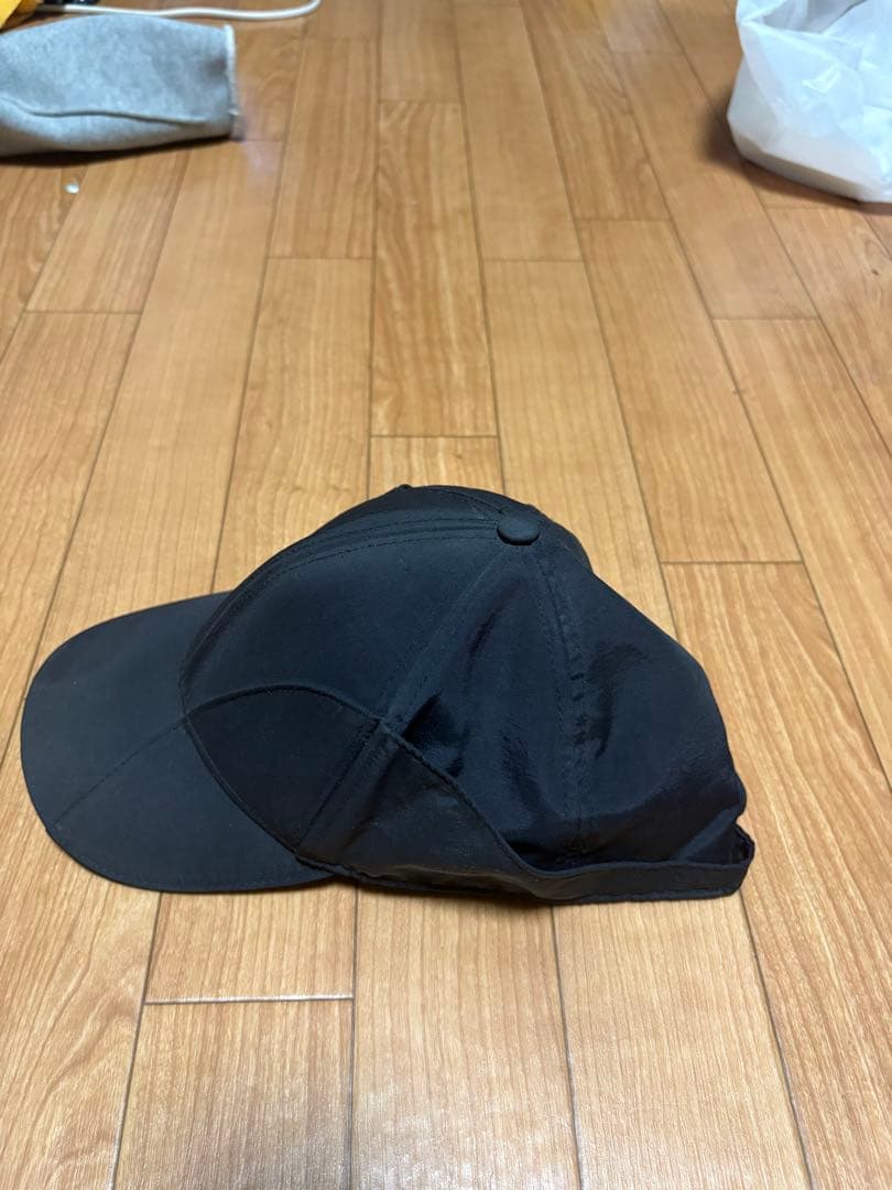 Heliot Emil キャップ