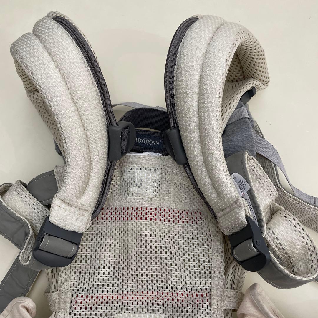 美品BABYBJÖRN Harmonyクリーム抱っこ紐
